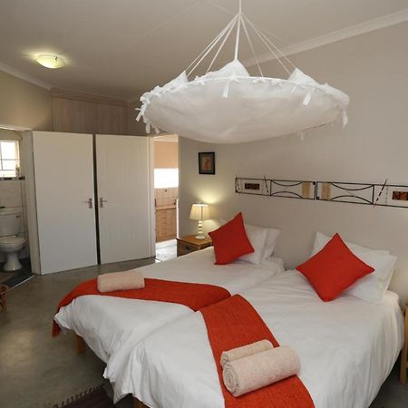 Orange House Self Catering Apartment Aus Exterior photo
